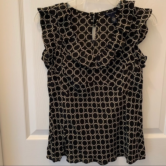 BANANA REPUBLIC ruffled sleeveless silk blouse new without tags - Picture 1 of 8